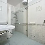 ホリデーパーク Camping La Vecchia Torre 3*