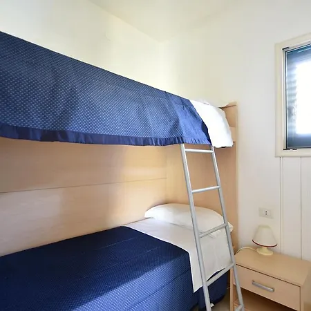 ホリデーパーク Camping La Vecchia Torre ガリポリ